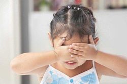 Dấu hiệu nhận biết trẻ trẻ có bất thường về tâm lý?