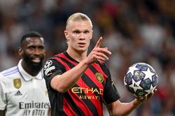 Pep Guardiola nói nghịch lý Man City đấu Real, Haaland 'tắt điện'