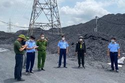 'Bà trùm' buôn thuốc nổ và chuyện cựu lãnh đạo sở ở Thái Nguyên bị truy tố