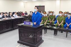 Xác định số tiền thu lời bất chính trong vụ thao túng thị trường chứng khoán