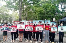 Người dân phản ứng với bản án 8 năm tù của cha đẻ bé gái 8 tuổi bị bạo hành tử vong