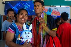 VĐV Timor Leste được chào đón như người hùng sau khi giành HCĐ SEA Games, HLV cảm thán: 'Thật tự hào'