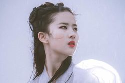 'Tiểu Long Nữ' Lưu Diệc Phi mắc bệnh cả đời vì đóng 'Thần điêu đại hiệp' 17 năm trước