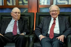 Phó tướng của Warren Buffett: Muốn thành công phải tránh xa những người độc hại