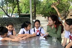 'Trồng người' giữa Trường Sa