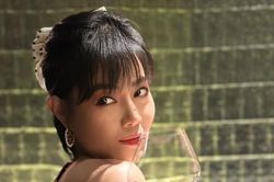 Sao Việt: Thanh Hương phim Cuộc đời vẫn đẹp sao 'thả thính' đỉnh cao, Hoa hậu Hà Kiều Anh thần thái khi làm việc