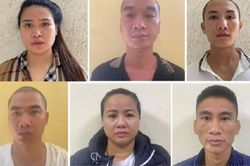 Bắt quả tang cảnh tượng ê chề của nhóm nam nữ trong nhà nghỉ lúc 4h sáng