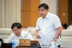 Đề xuất cho Tp.HCM được tăng tổng mức dư nợ vay không vượt quá 120% số thu ngân sách