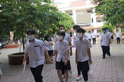 Gần 100.000 học sinh đăng ký nguyện vọng 1 vào lớp 10 ở TP.HCM