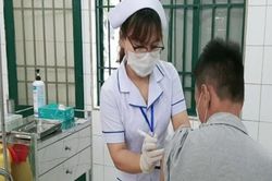 Điều dưỡng chăm bệnh nhân tâm thần - những bông hoa thầm lặng tỏa hương