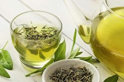 Những thời điểm không nên uống trà kẻo gây hại sức khỏe