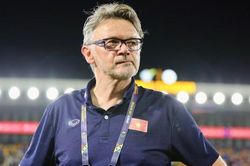 Phép tính của HLV Troussier