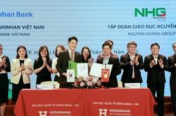 Ký kết chương trình hợp tác tài trợ học phí với lãi suất ưu đãi 0%