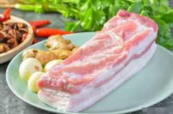 Giá heo hơi hôm nay 14/5: Giá heo hơi miền Bắc thấp nhất 53.000 đồng/kg, nguồn cung năm 2023 không biến động lớn