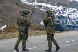 Lãnh đạo Armenia và Azerbaijan đàm phán giữa lúc căng thẳng leo thang