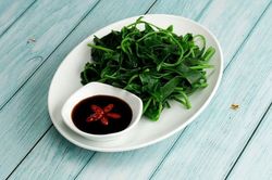 Giật mình trước những tác hại của rau mồng tơi ít người biết