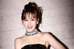 Hay đi chơi cùng hội bạn thân Trấn Thành nhưng Hari Won lại than thở một câu khó hiểu