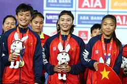 Tuyển nữ Việt Nam được thưởng nóng 3,6 tỷ đồng ở SEA Games