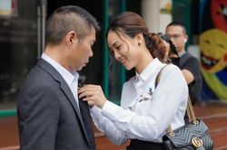 Bà xã NSND Công Lý hé lộ điều tiếc nuối nhất trong quá trình trị bệnh cho chồng