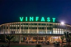 Cổ phiếu Vingroup tăng vọt sau tin Vinfast sẽ niêm yết tại Mỹ