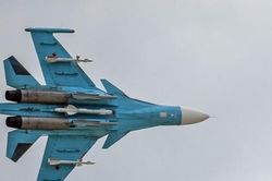 Ukraine lên tiếng về hàng loạt máy bay Nga rơi gần biên giới