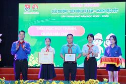 Đà Nẵng tuyên dương 82 học sinh đạt danh hiệu 'Cháu ngoan Bác Hồ'