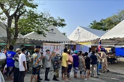 Bầu cử Thái Lan: Đảng Vì nước Thái và Tiến bước vượt xa các đảng khác