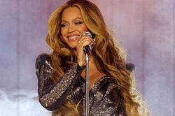 Cách phục sức đỉnh cao của Beyoncé trong chuyến lưu diễn