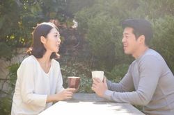 Ngày đầu anh tôi đi xem mắt, bạn gái đưa 3 yêu cầu khó đỡ
