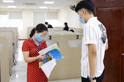 Sử dụng tài liệu và chép đề thi mang về, thí sinh bị hủy toàn bộ kết quả thi đánh giá năng lực