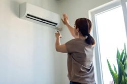 Vì sao không nên đóng kín cửa khi bật điều hòa?