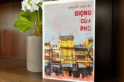 Nhà văn Nguyễn Việt Hà ra sách mới, đi tìm giọng của phố