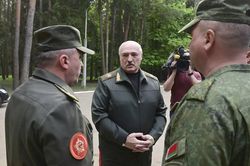 Phòng không Belarus trong tình trạng báo động cao