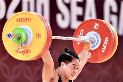 Nguyễn Quốc Toàn phá 3 kỷ lục SEA Games, giành HCV cử tạ