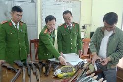 Bộ Công an đề xuất bổ sung ghế thẩm vấn đối tượng đặc biệt vào công cụ hỗ trợ