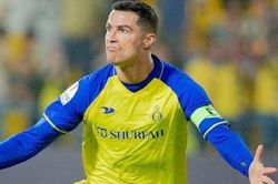 Ronaldo ghi bàn, Al Nassr thắp lại hy vọng vô địch