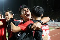 Cảm xúc vỡ òa khi U22 Indonesia vô địch SEA Games 32