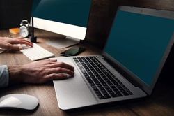 22 tuổi kiếm 144.000 USD/năm nhờ làm 2 việc cùng lúc