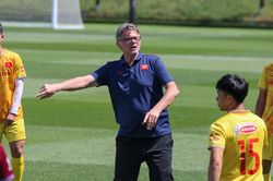 U22 Việt Nam tiếc nuối khi chỉ thua nhà vô địch SEA Games