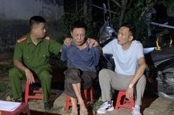 Vi phạm nồng độ cồn, 'ma men' cầm dao đâm thiếu tá công an trọng thương
