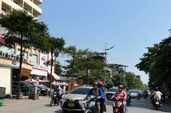 Hà Nội nóng nhất cả nước trưa nay