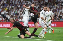 Lịch thi đấu bóng đá hôm nay 17/5: Liệu Man City có vượt qua Real Madrid?
