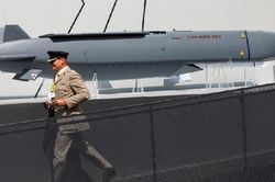 Nga bắn hạ 7 tên lửa Anh, Mỹ đánh giá thiệt hại của hệ thống Patriot