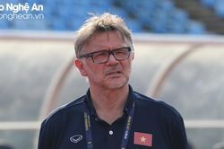 Huấn luyện viên Philippe Troussier: 'Tôi muốn hướng tới mục tiêu vòng loại U23 châu Á'