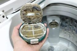 Cách vệ sinh máy giặt không cần tháo lồng: Chỉ 4 bước là loại sạch cặn bẩn, đỡ tốn tiền gọi thợ