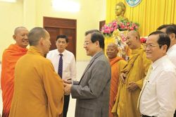 Học Bác để 'lòng ta trong sáng hơn'
