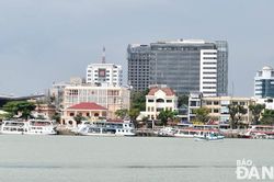 Tạm dừng hoạt động tàu du lịch tại cảng Sông Hàn để chuẩn bị hạ tầng tổ chức lễ hội pháo hoa