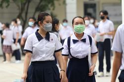 Top 10 trường tỷ lệ chọi thấp nhất Hà Nội