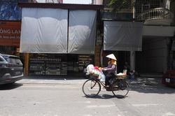 Chuyên gia lý giải vì sao đợt nắng nóng này gây oi bức, bỏng rát hơn đợt nắng kỷ lục trước
