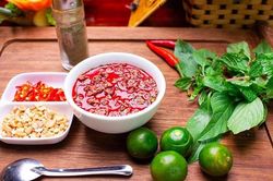 Ăn tiết canh lợn có an toàn không?